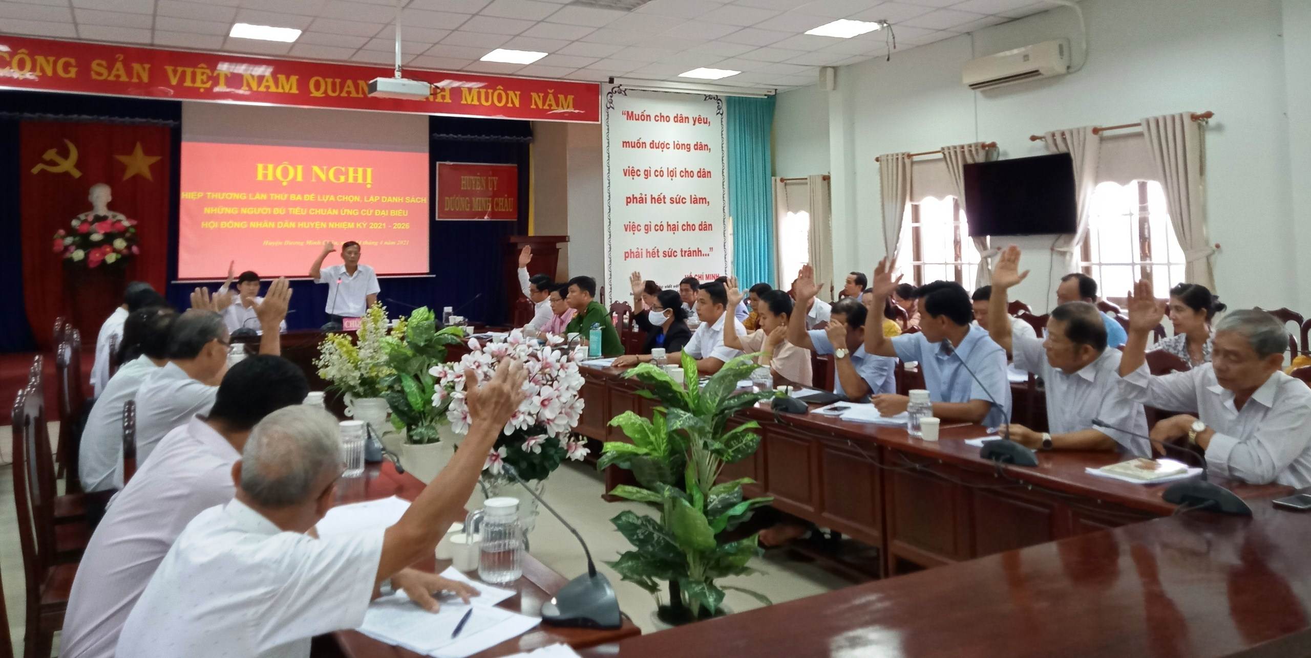 Huyện Dương Minh Châu: Hội nghị hiệp thương lần thứ ba thống nhất danh sách 52 ứng cử viên đủ tiêu chuẩn ứng cử đại biểu HĐND huyện nhiệm kỳ 2021 – 2026